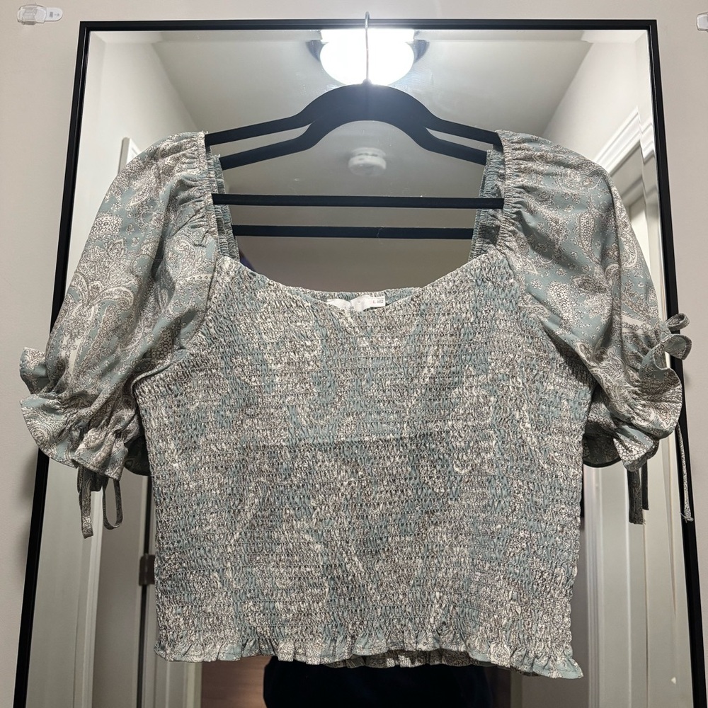 Lush Elegant Paisley Puff Sleeve Top